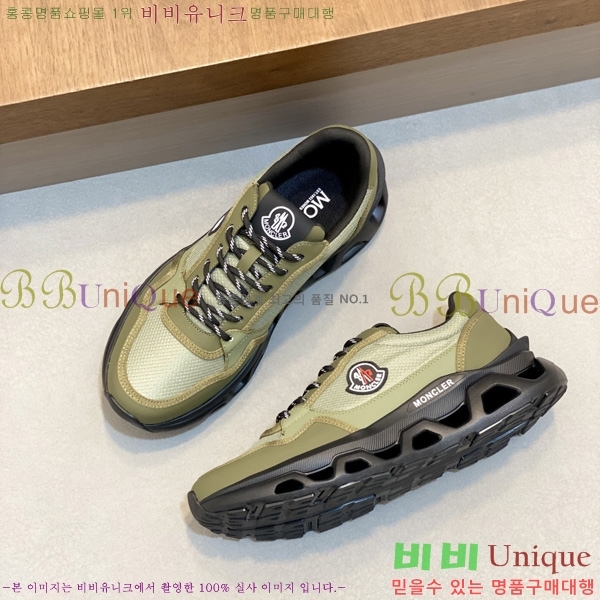 ���� ��**�� ����Ŀ�� M1006334