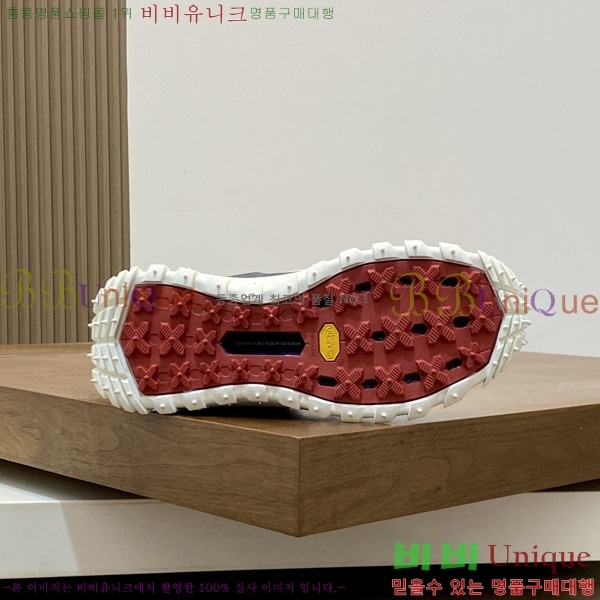 �ְ��� ���� ��**�� ����Ŀ�� MO2280446