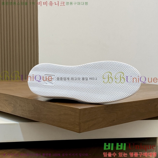 �ְ��� ���� ���̺��� ����Ŀ�� LV0811901-3