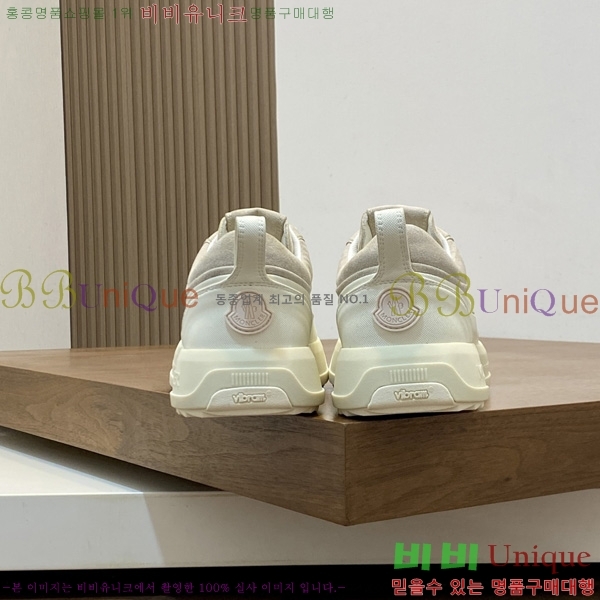 ���� ��**�� ����Ŀ�� MO522089-7