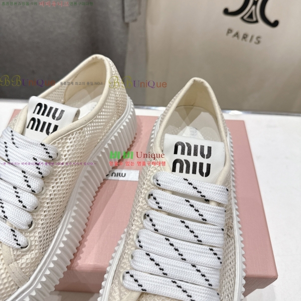 ���� �̿�̿� ����Ŀ�� 29MU2610213-4