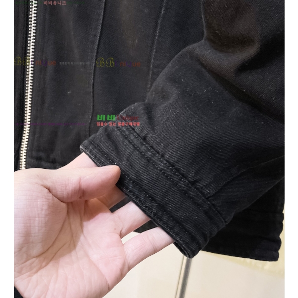 ���� ũ������ �ĵ� �ٿ� �е� CH519308