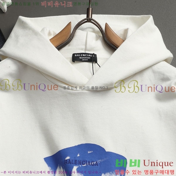 ���� �߷��þư� �ĵ�Ƽ BA546392-2