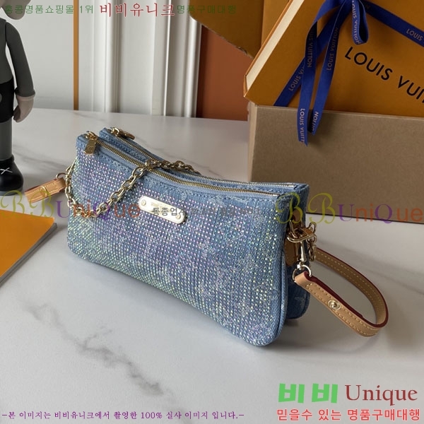 ����*�� Liv Pochette ����� M83301-001