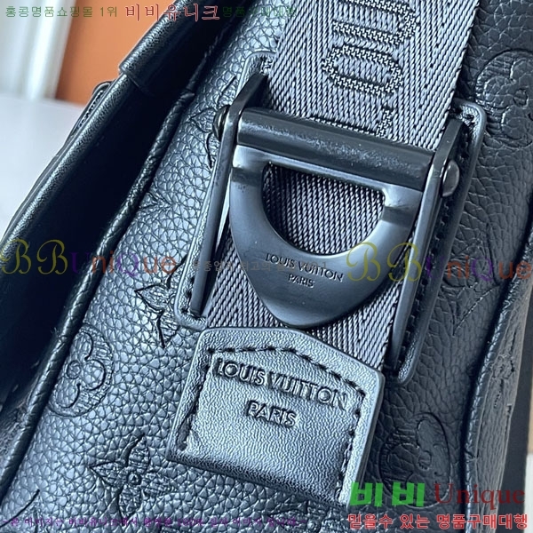 ����*�� Courrier ũ�ν��� M28781-001